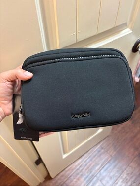 Baggallini Black Neoprene Toiletry Pouch
